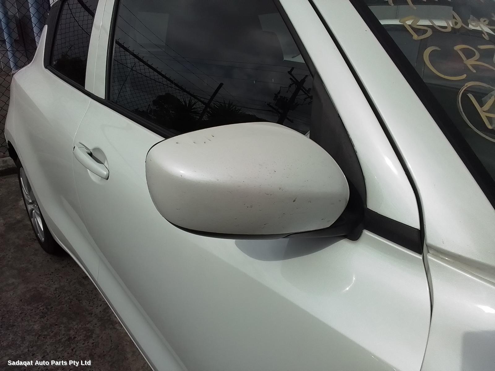 Suzuki Swift Right Door Mirror