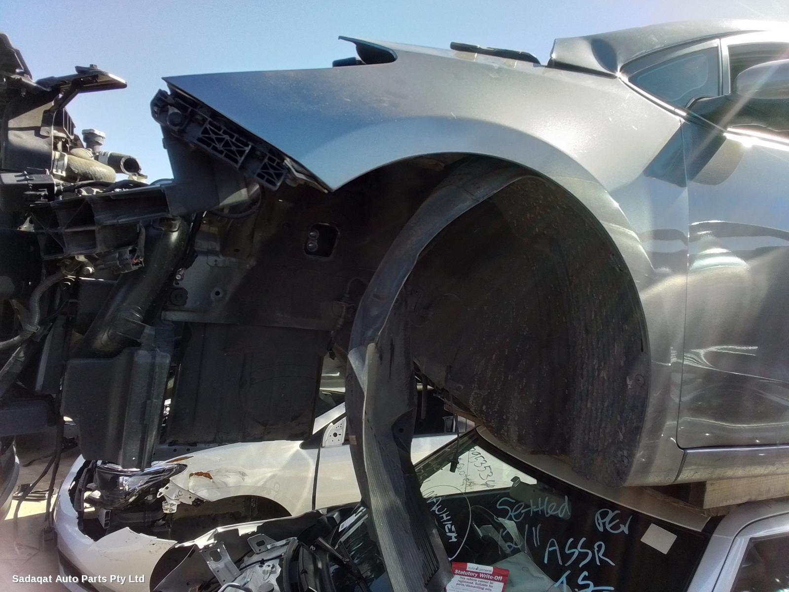 Kia Cerato Right Door Mirror