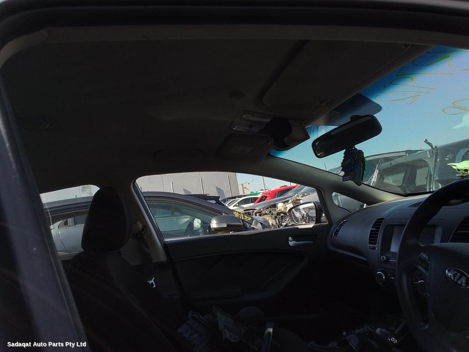 Kia Cerato Right Door Mirror