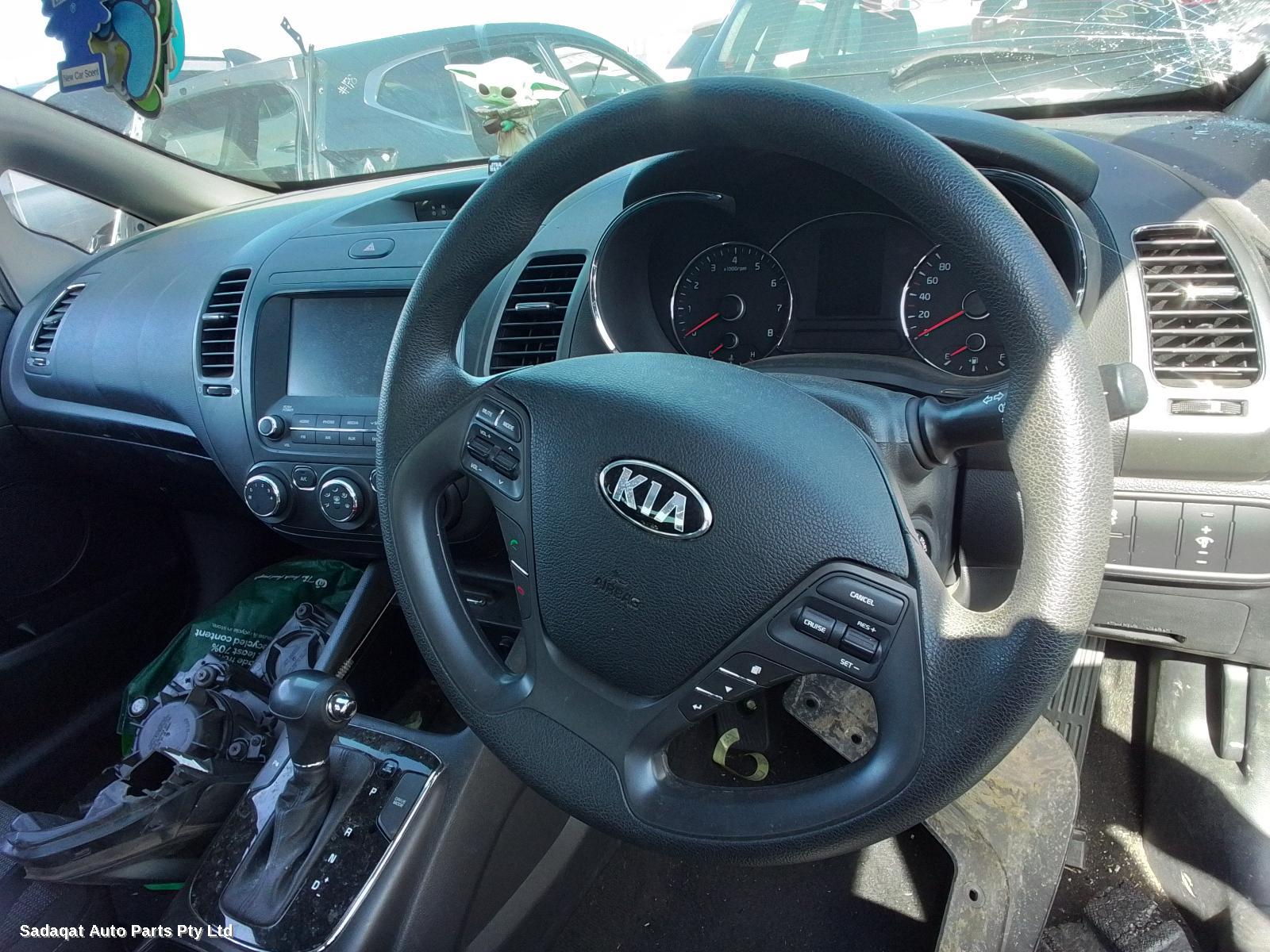 Kia Cerato Right Door Mirror