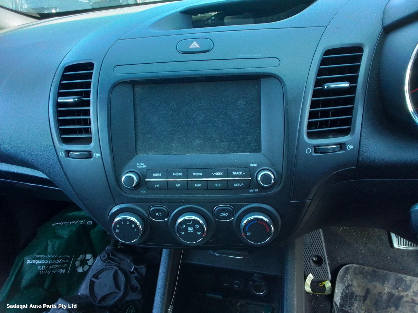 Kia Cerato Right Door Mirror