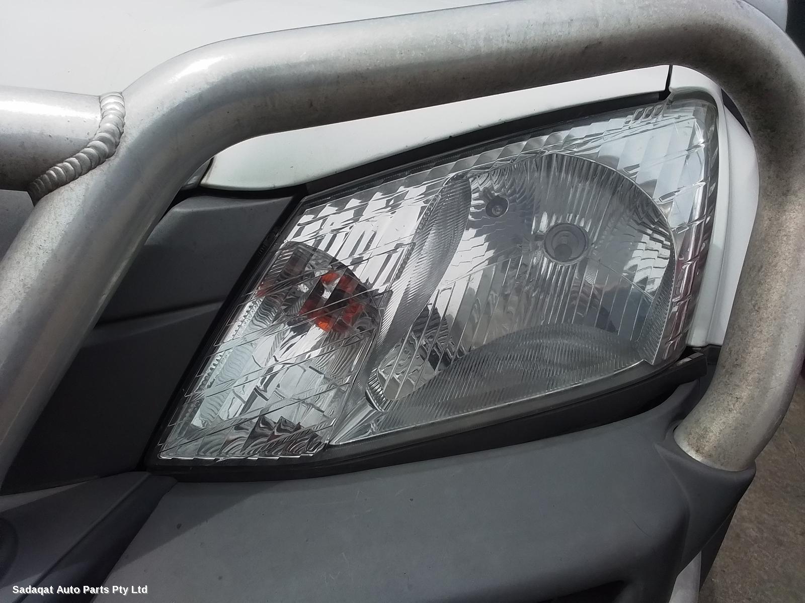Isuzu Dmax Left Headlamp