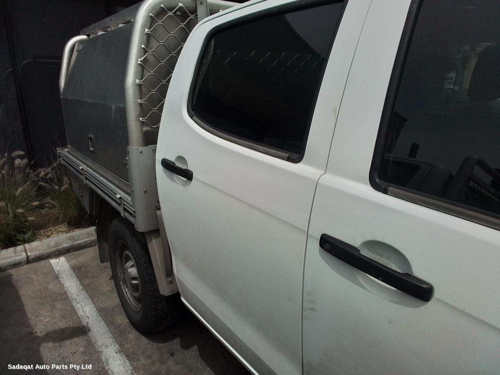 Isuzu Dmax Left Headlamp