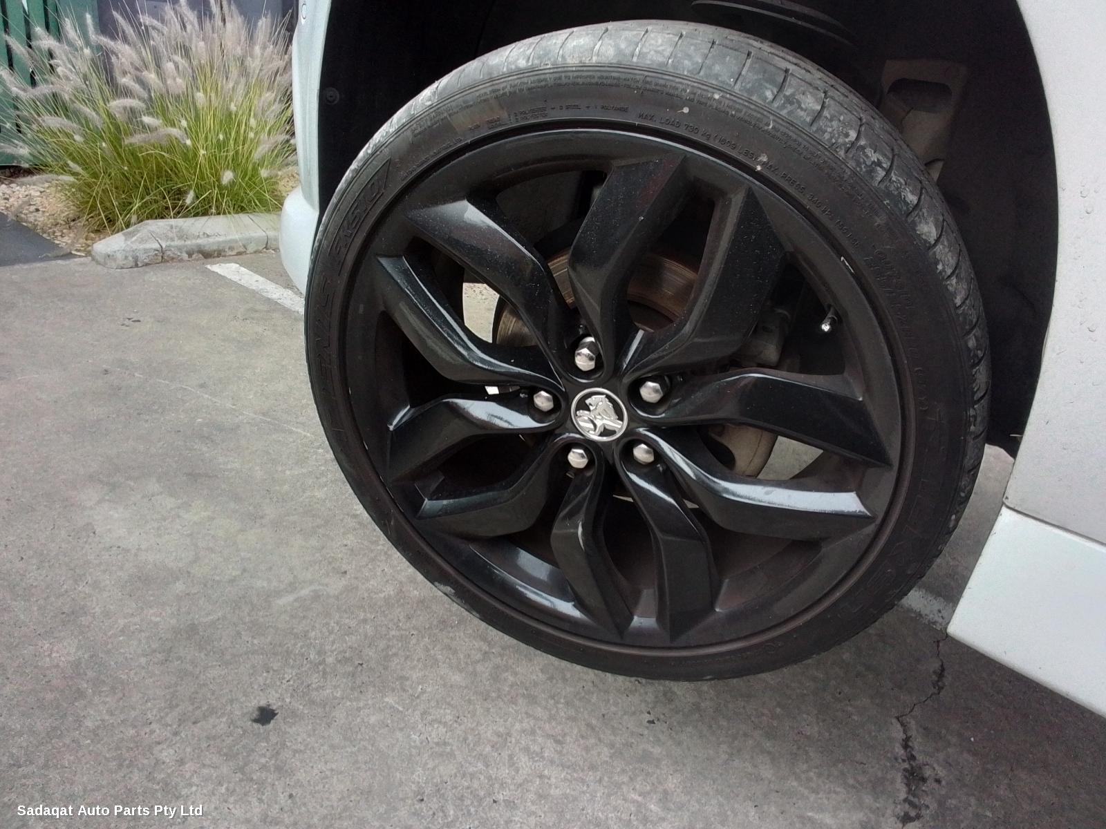 Holden Commodore Complete Rear Suspen