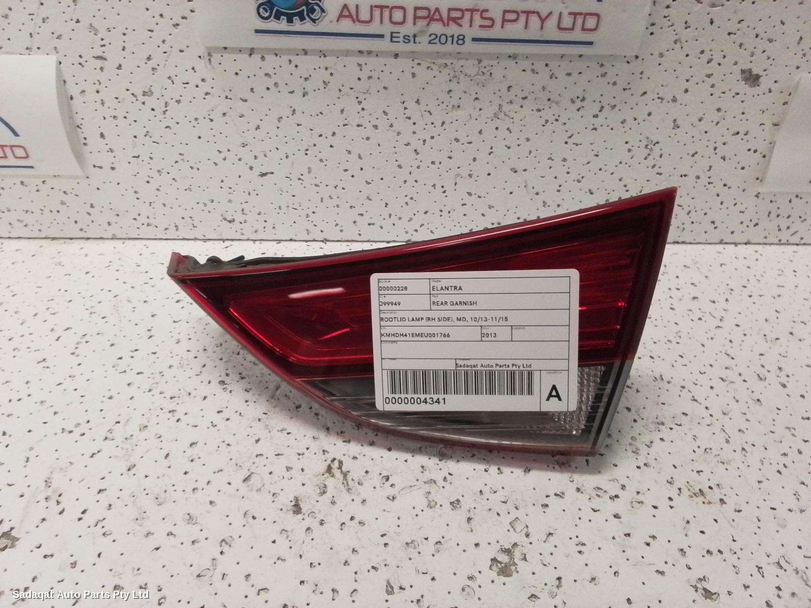 Hyundai Elantra Rear Garnish