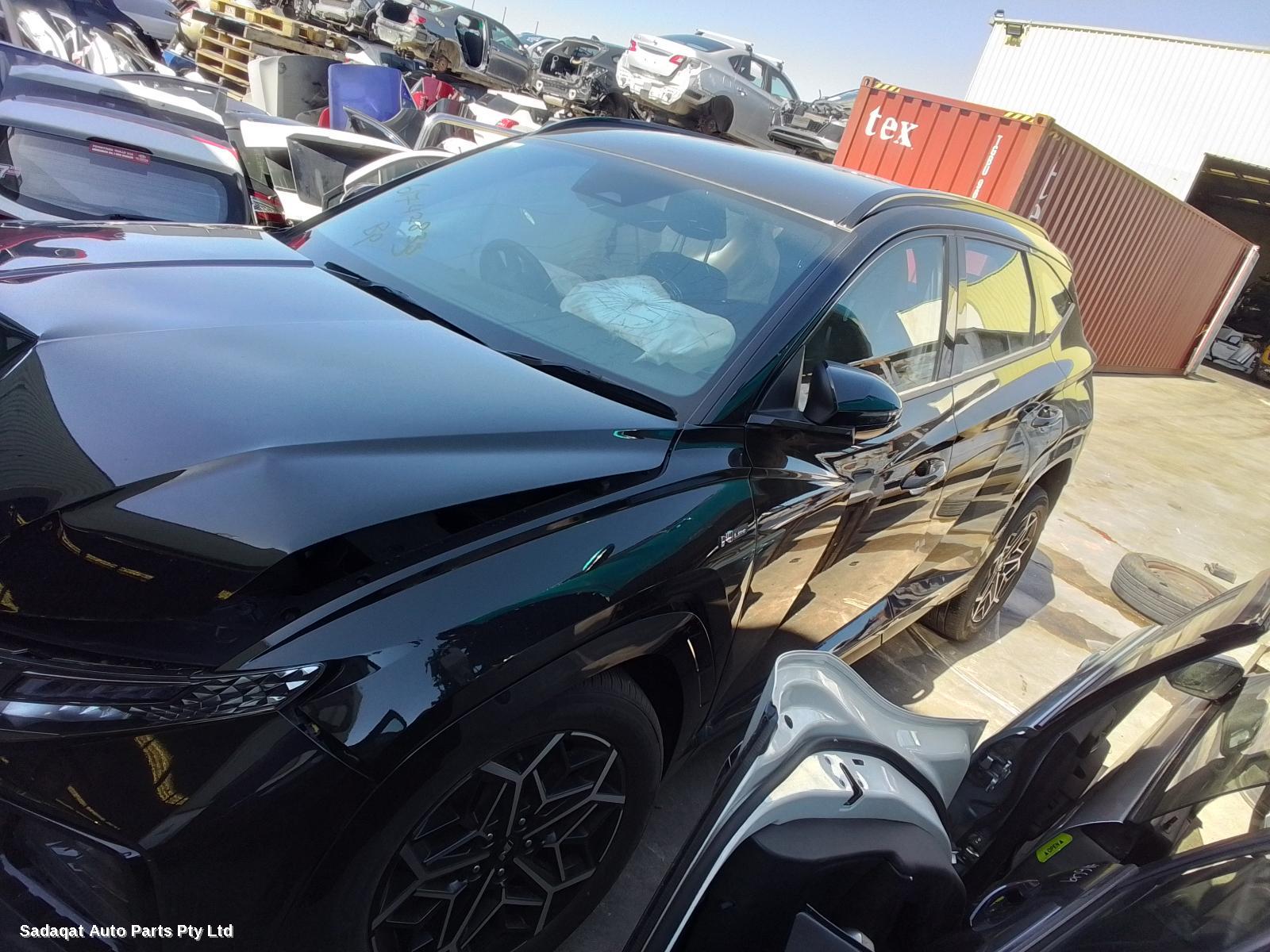 Hyundai Tucson Antenna