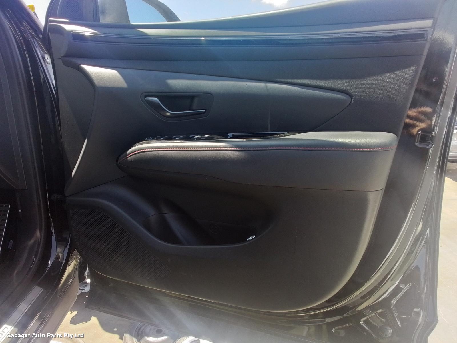 Hyundai Tucson Antenna