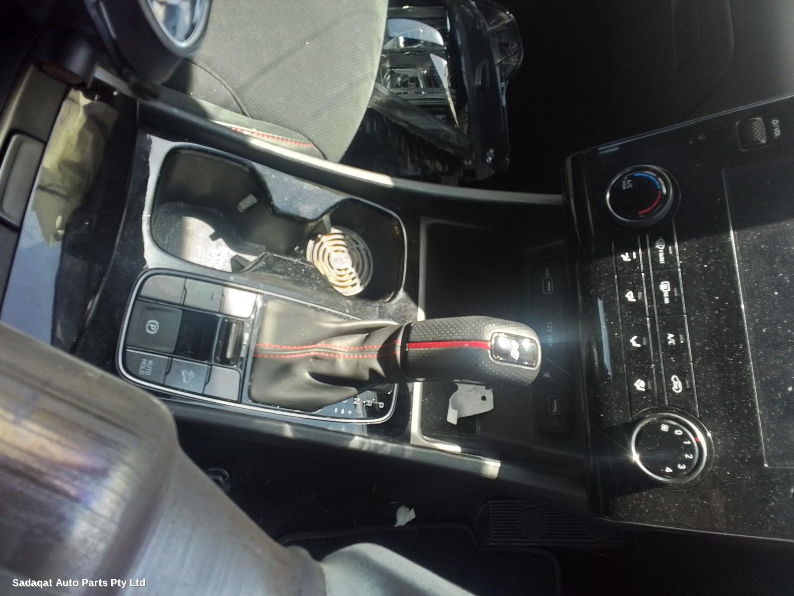 Hyundai Tucson Antenna