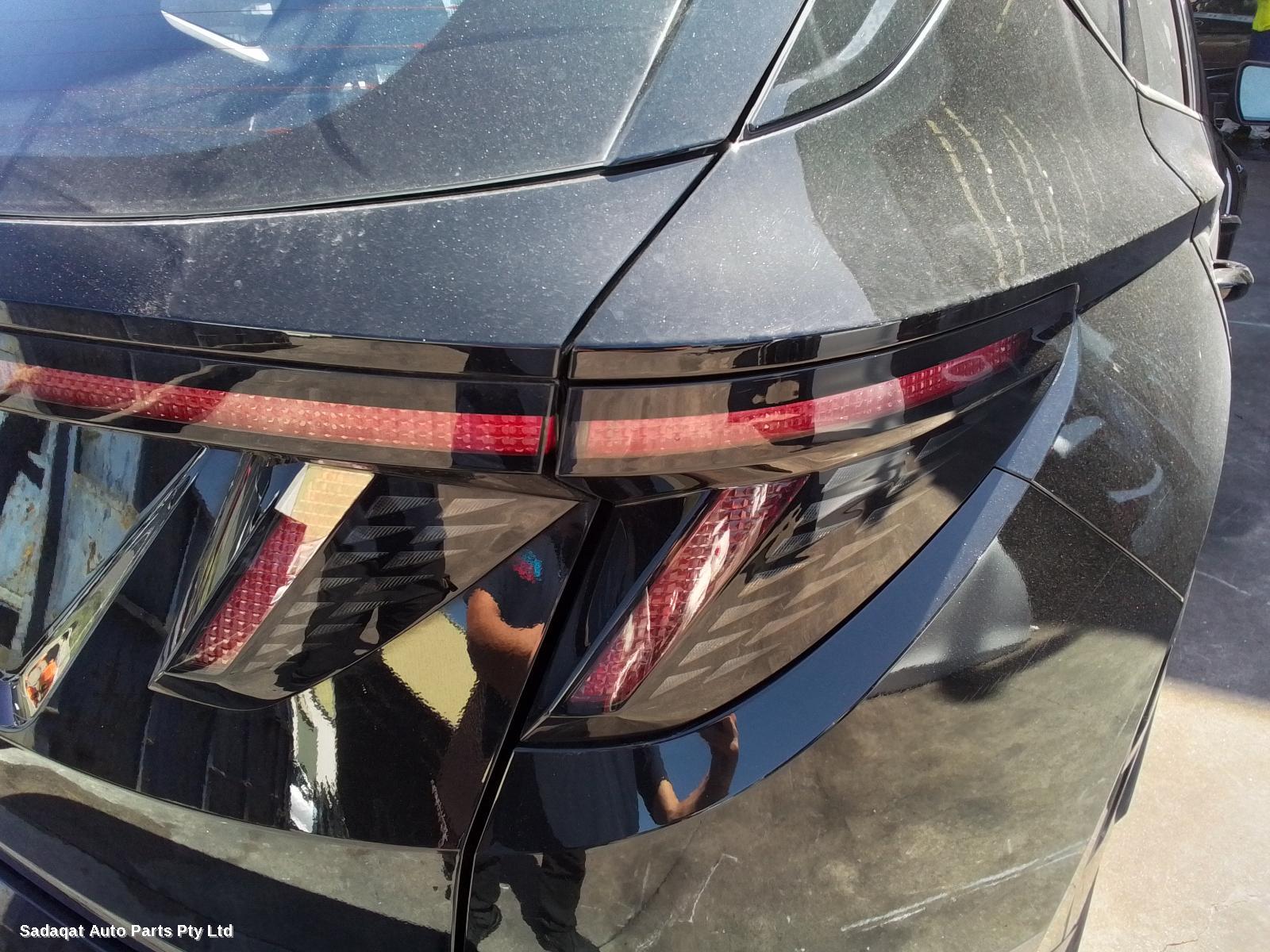 Hyundai Tucson Antenna