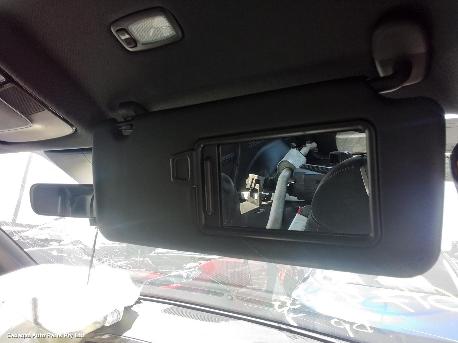 Hyundai Tucson Antenna