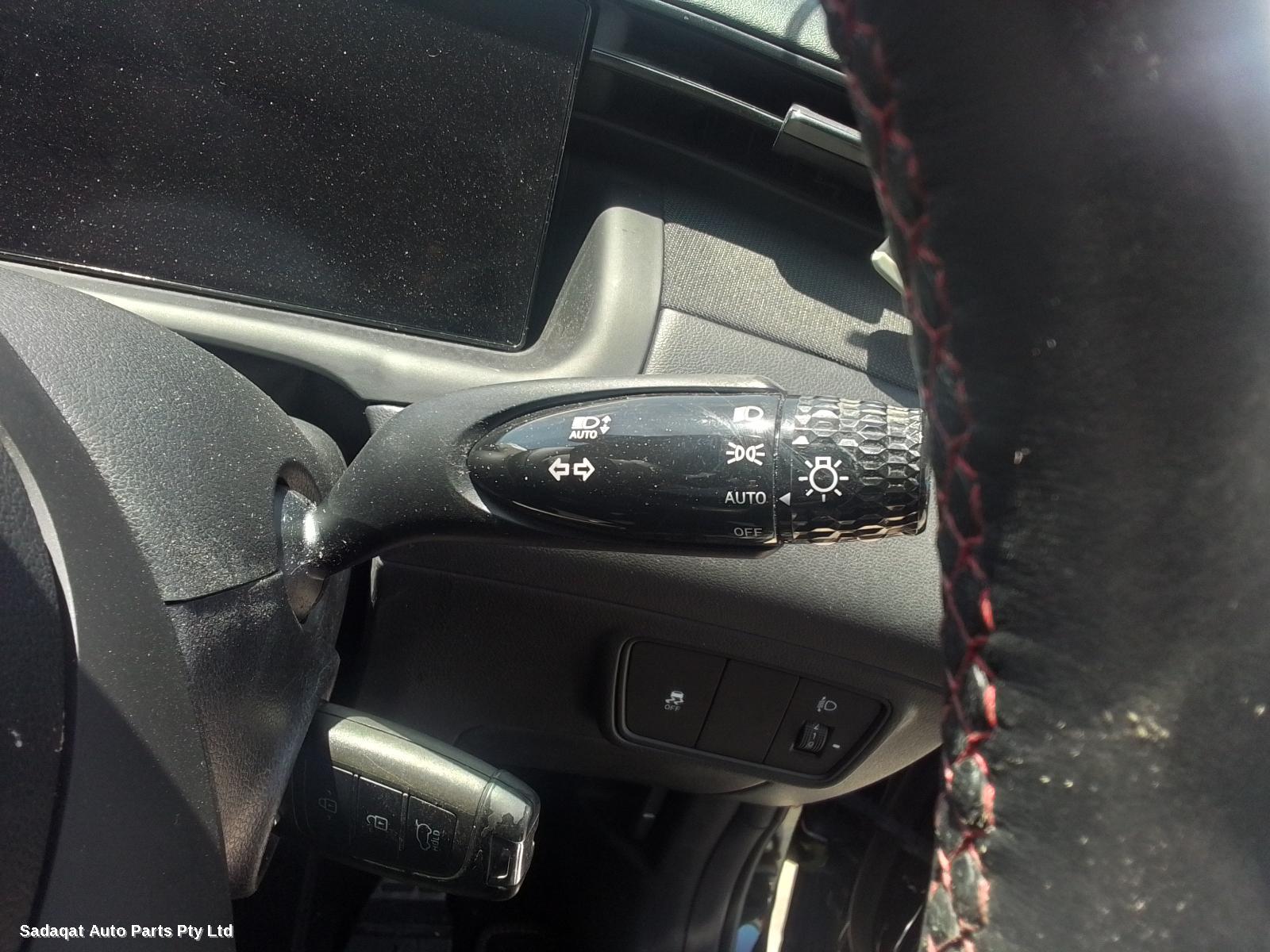 Hyundai Tucson Antenna