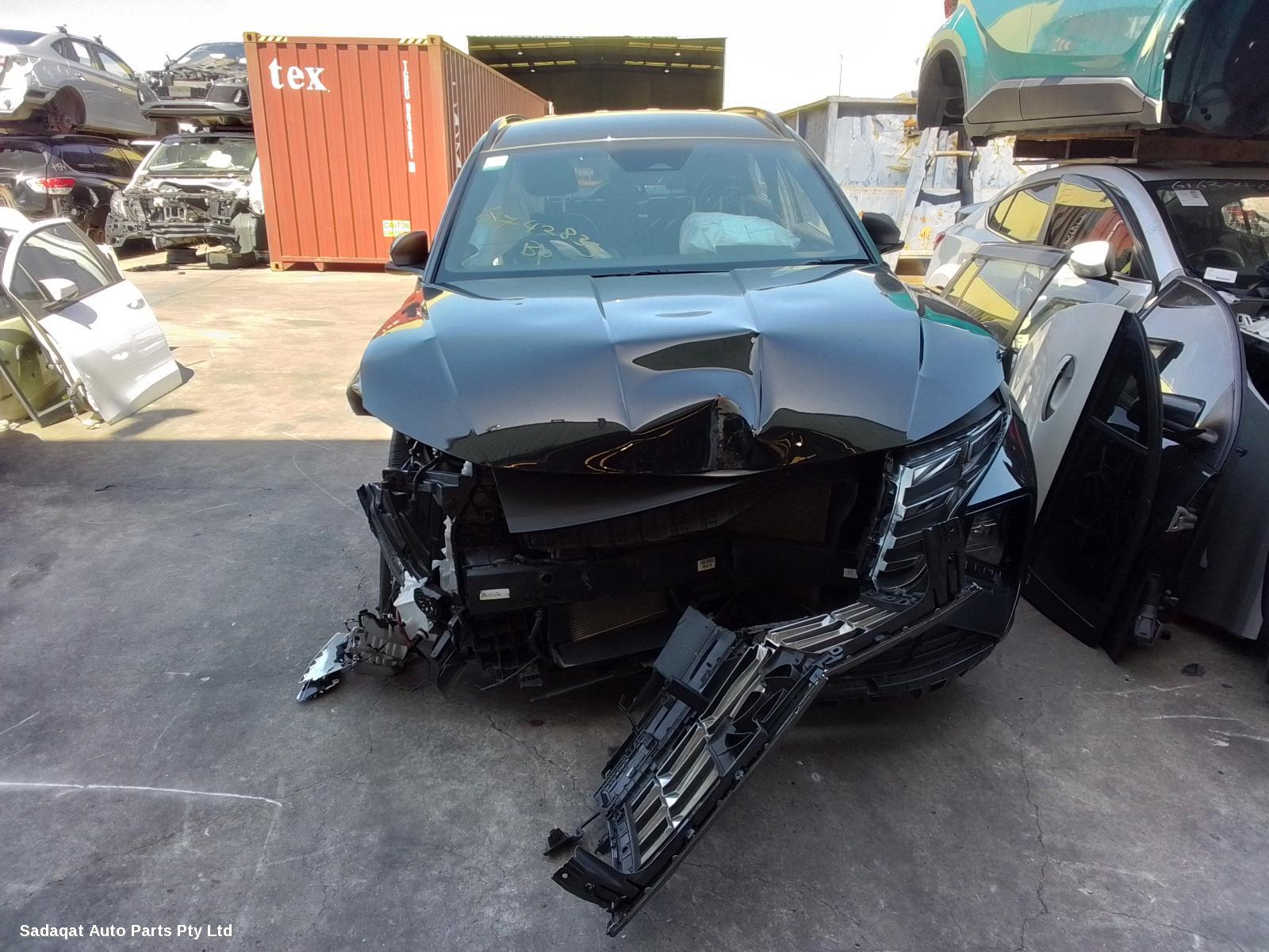 Hyundai Tucson Antenna