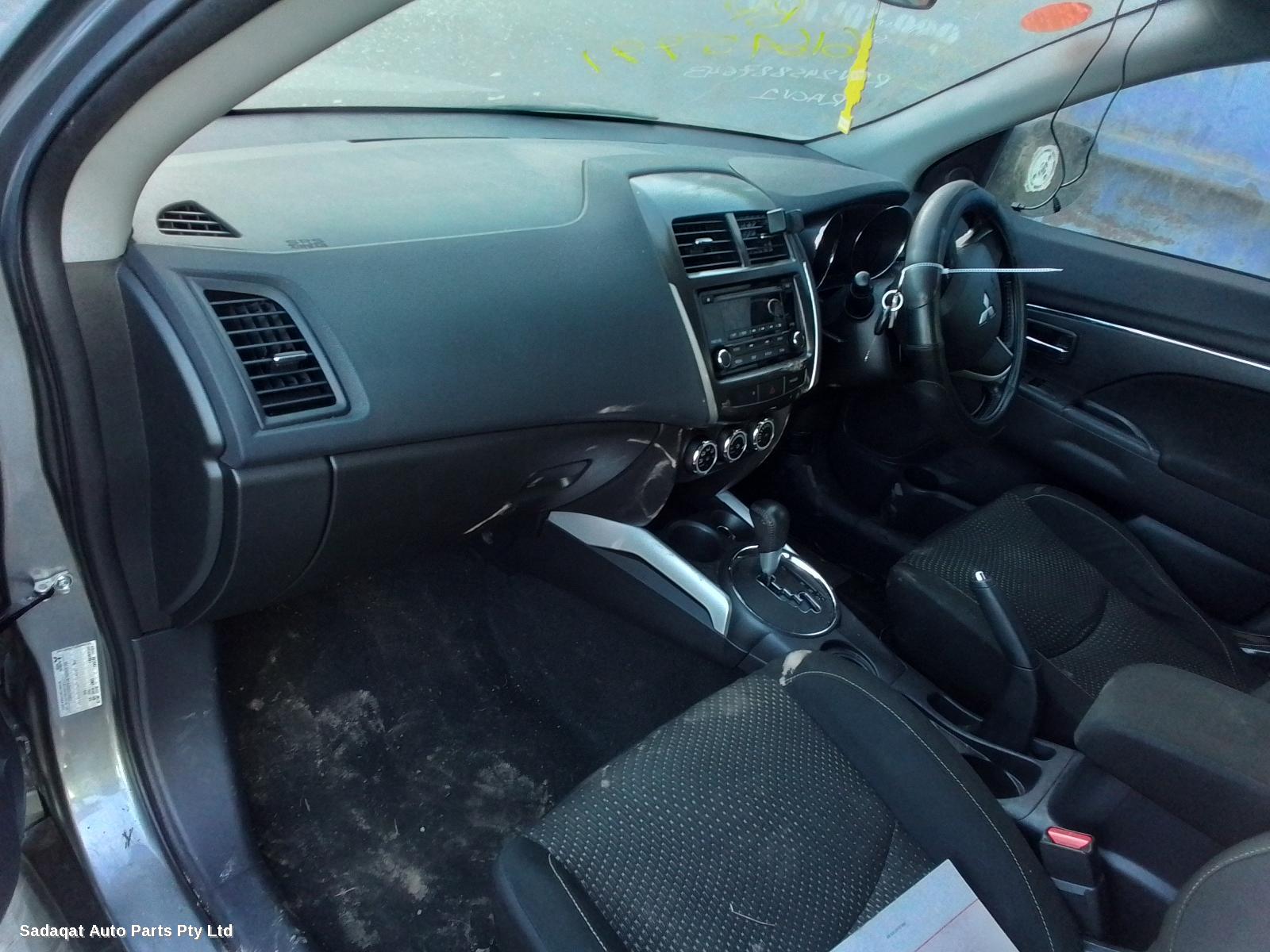 Mitsubishi Asx Left Guard