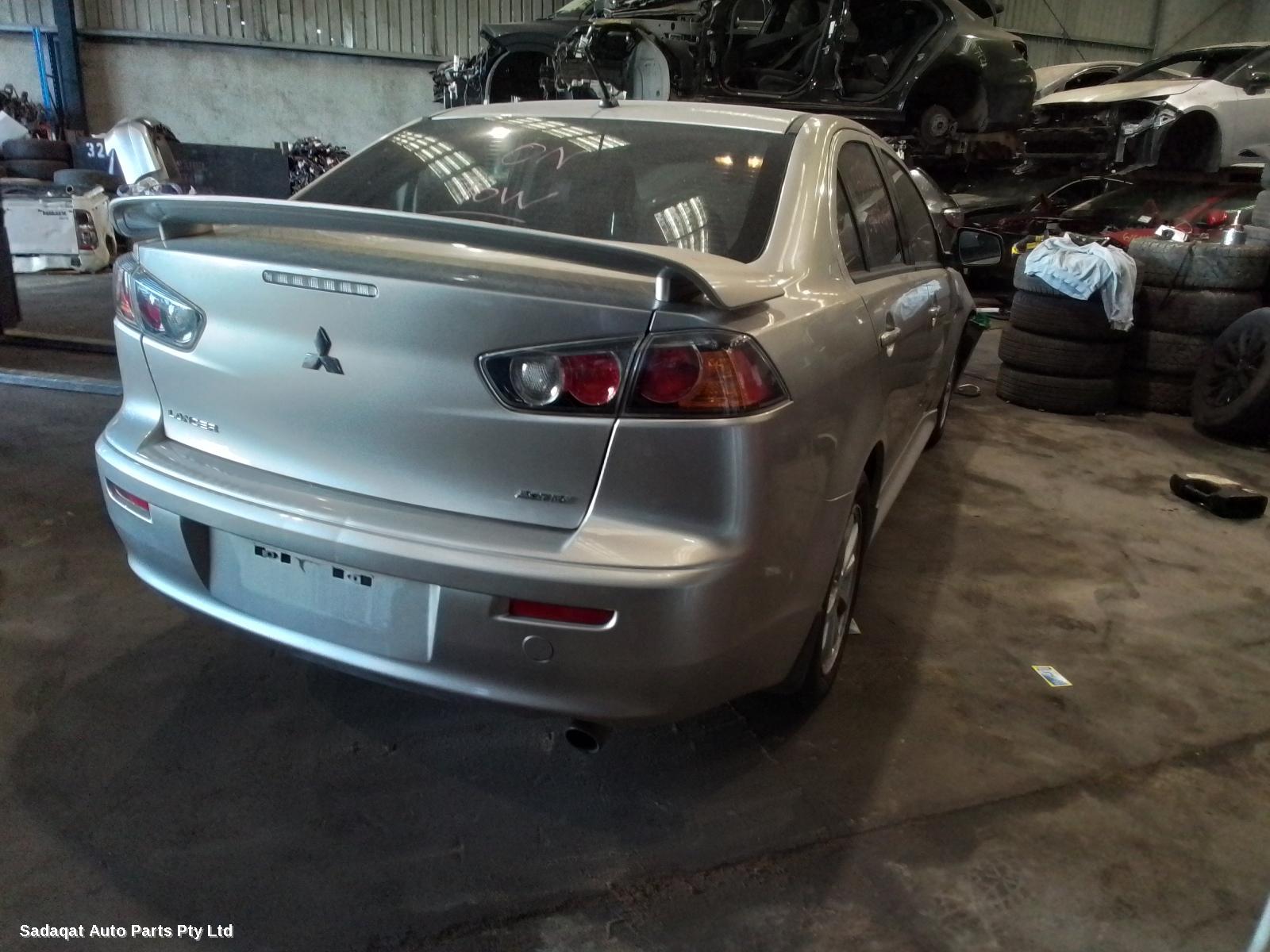 Mitsubishi Lancer Left Door Mirror