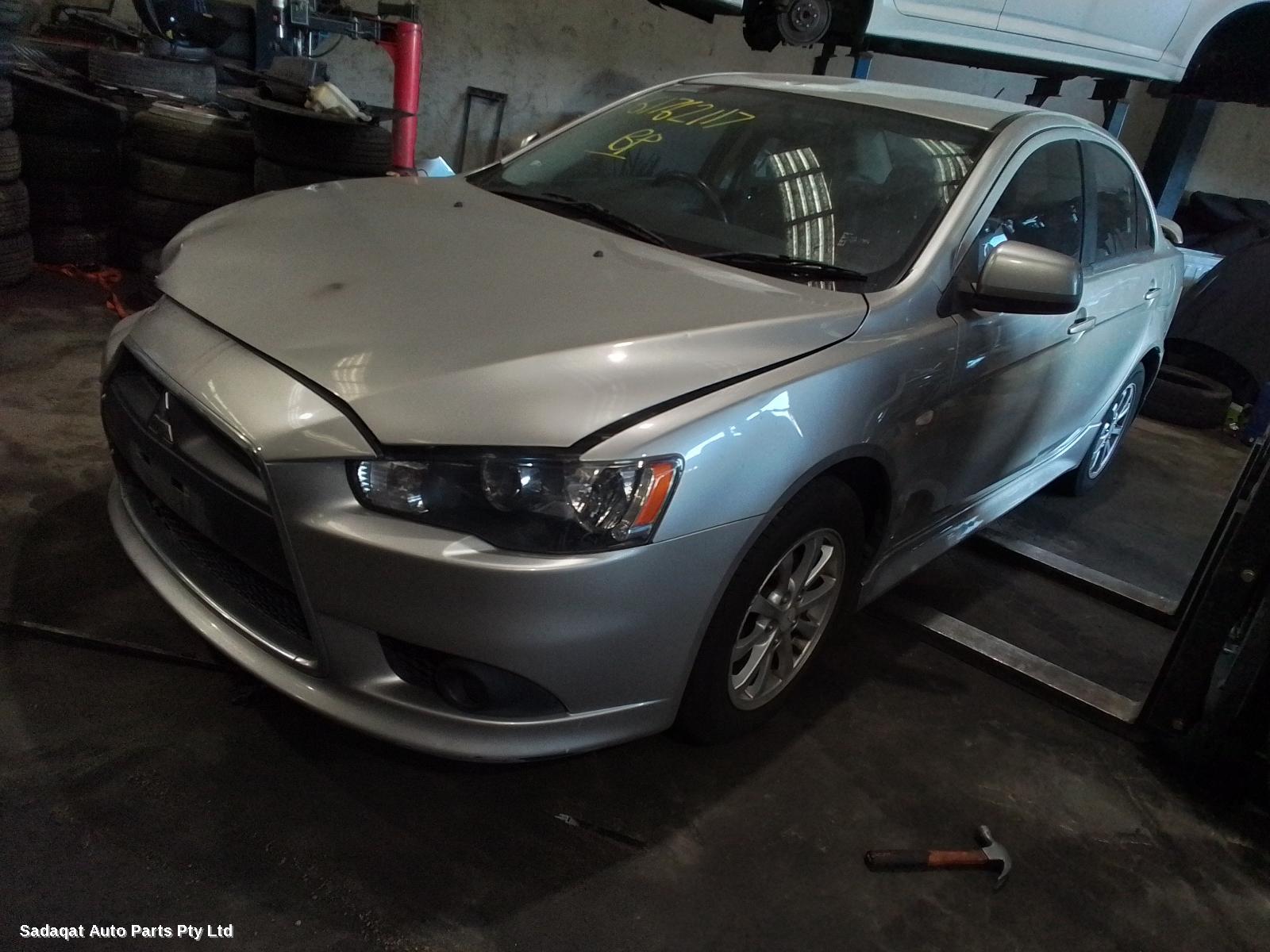 Mitsubishi Lancer Left Door Mirror