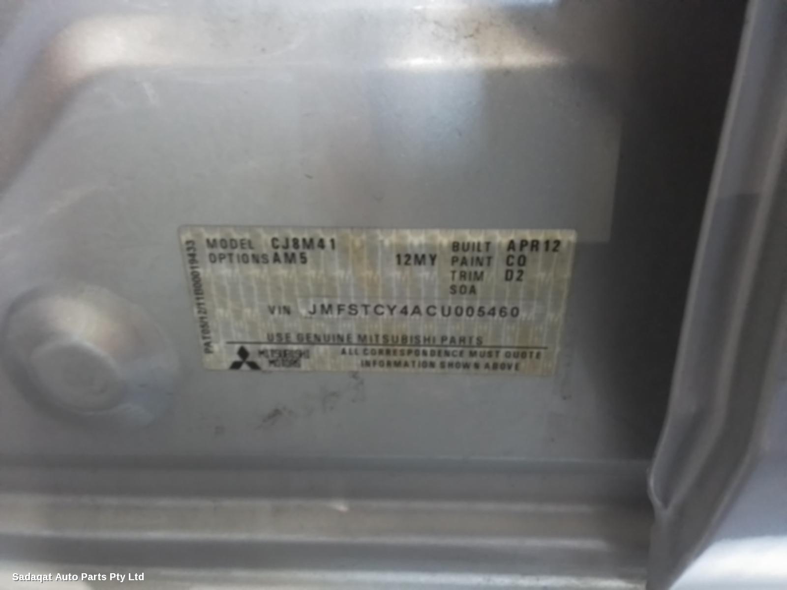 Mitsubishi Lancer Left Door Mirror