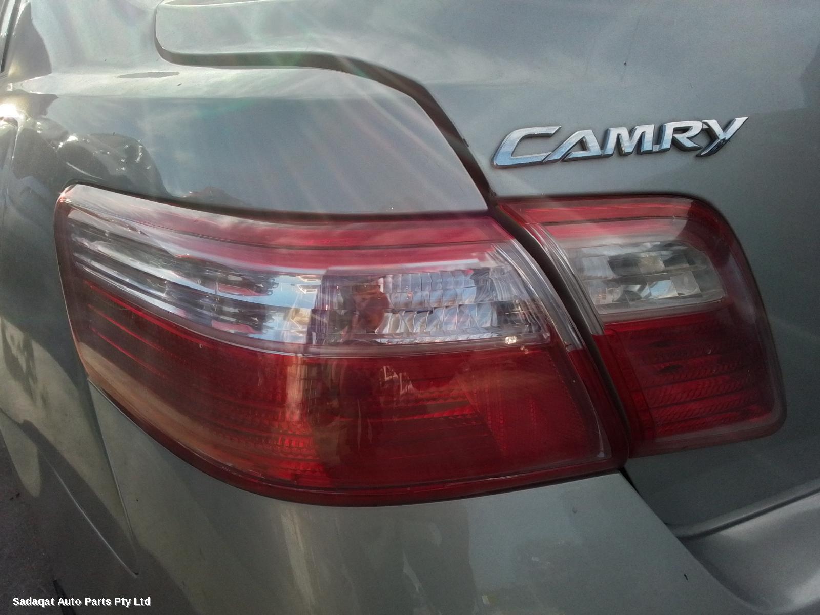Toyota Camry Right Guard