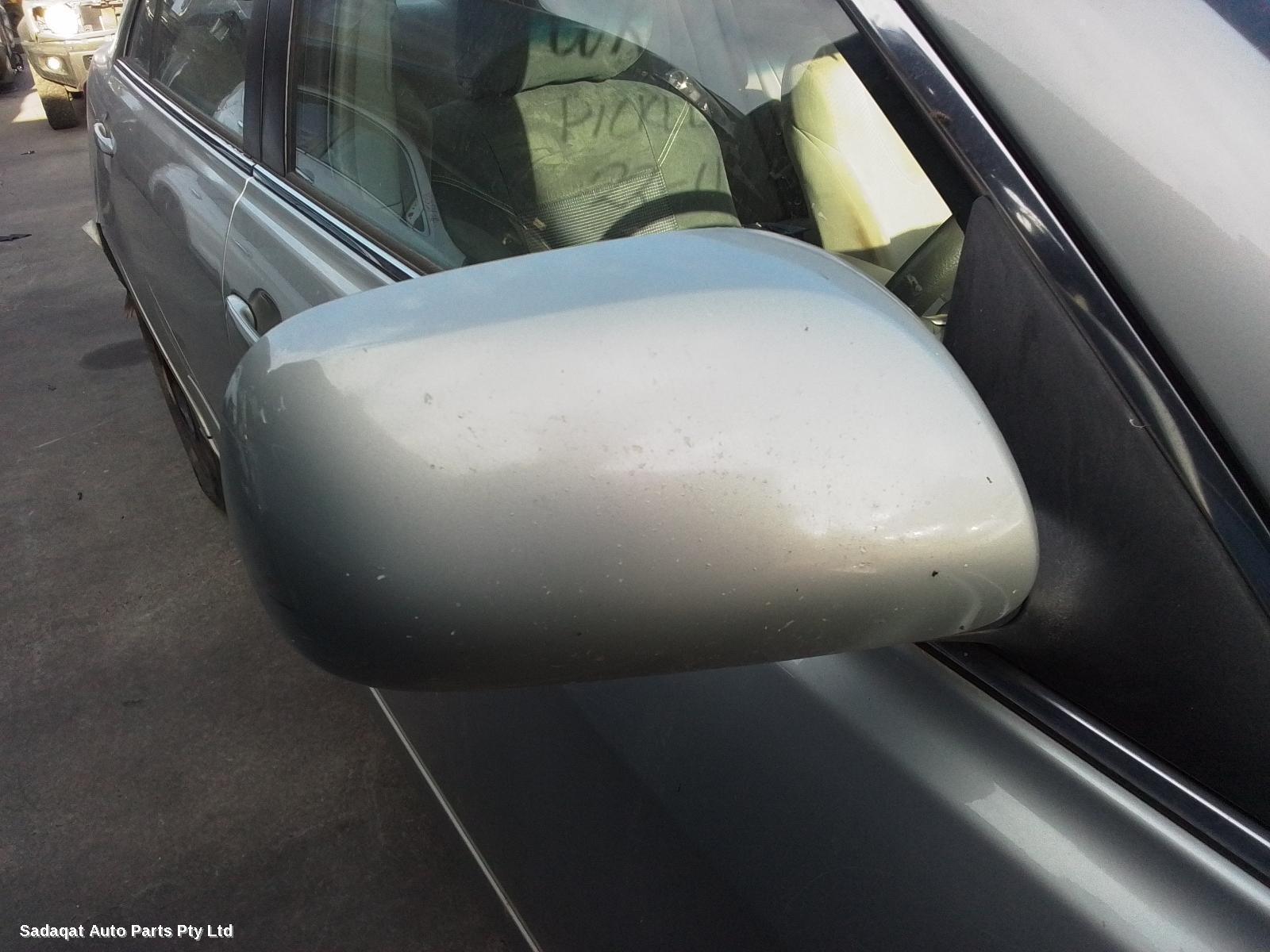 Toyota Camry Right Guard
