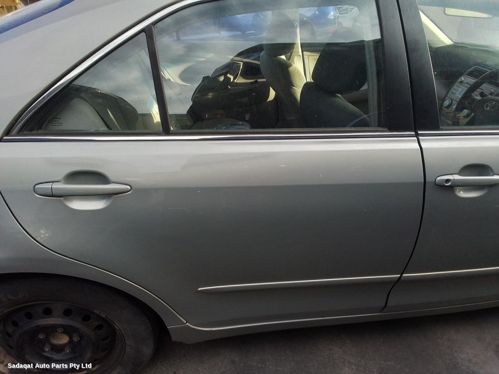 Toyota Camry Right Guard