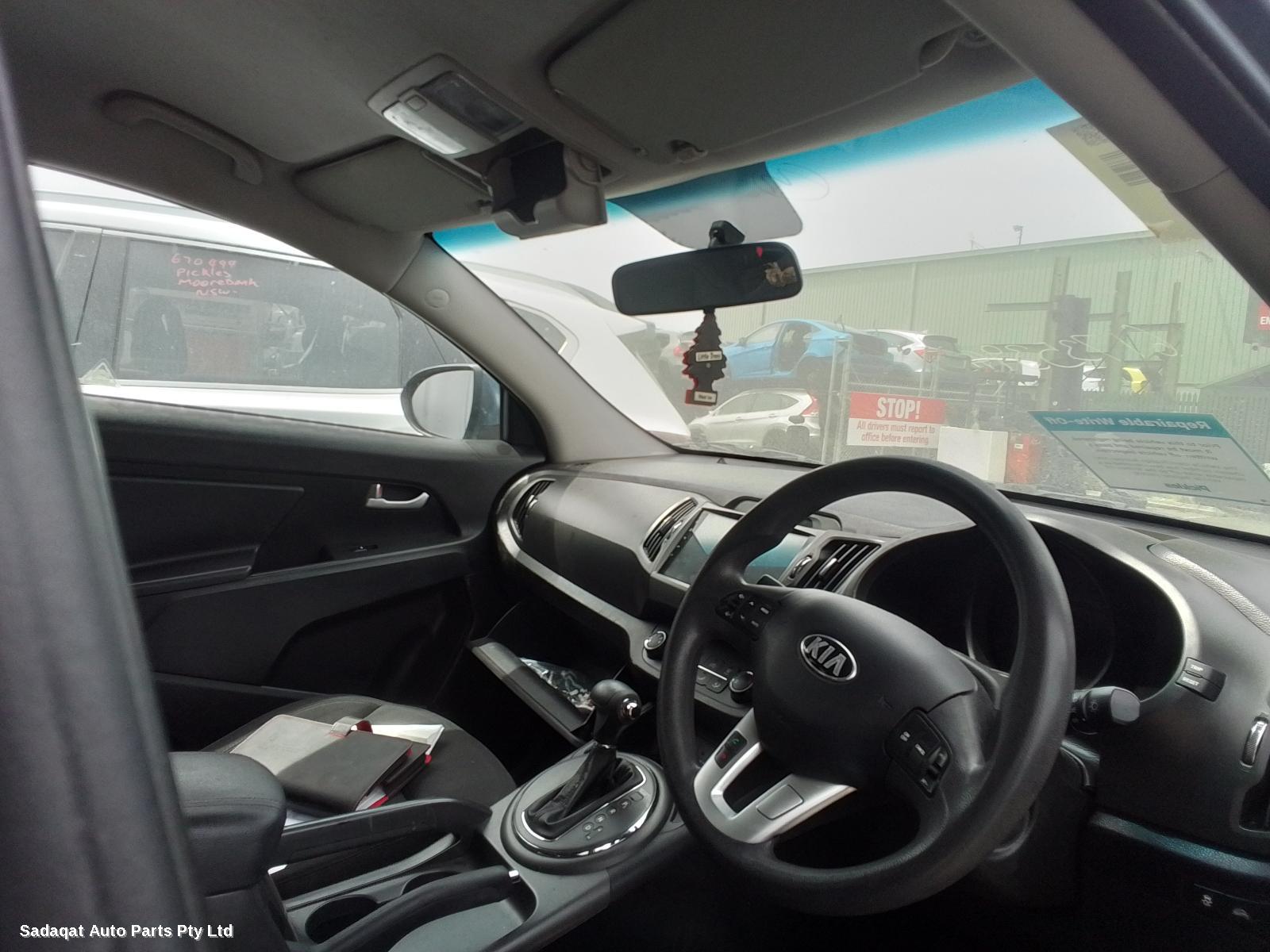 Kia Sportage Right Door Mirror