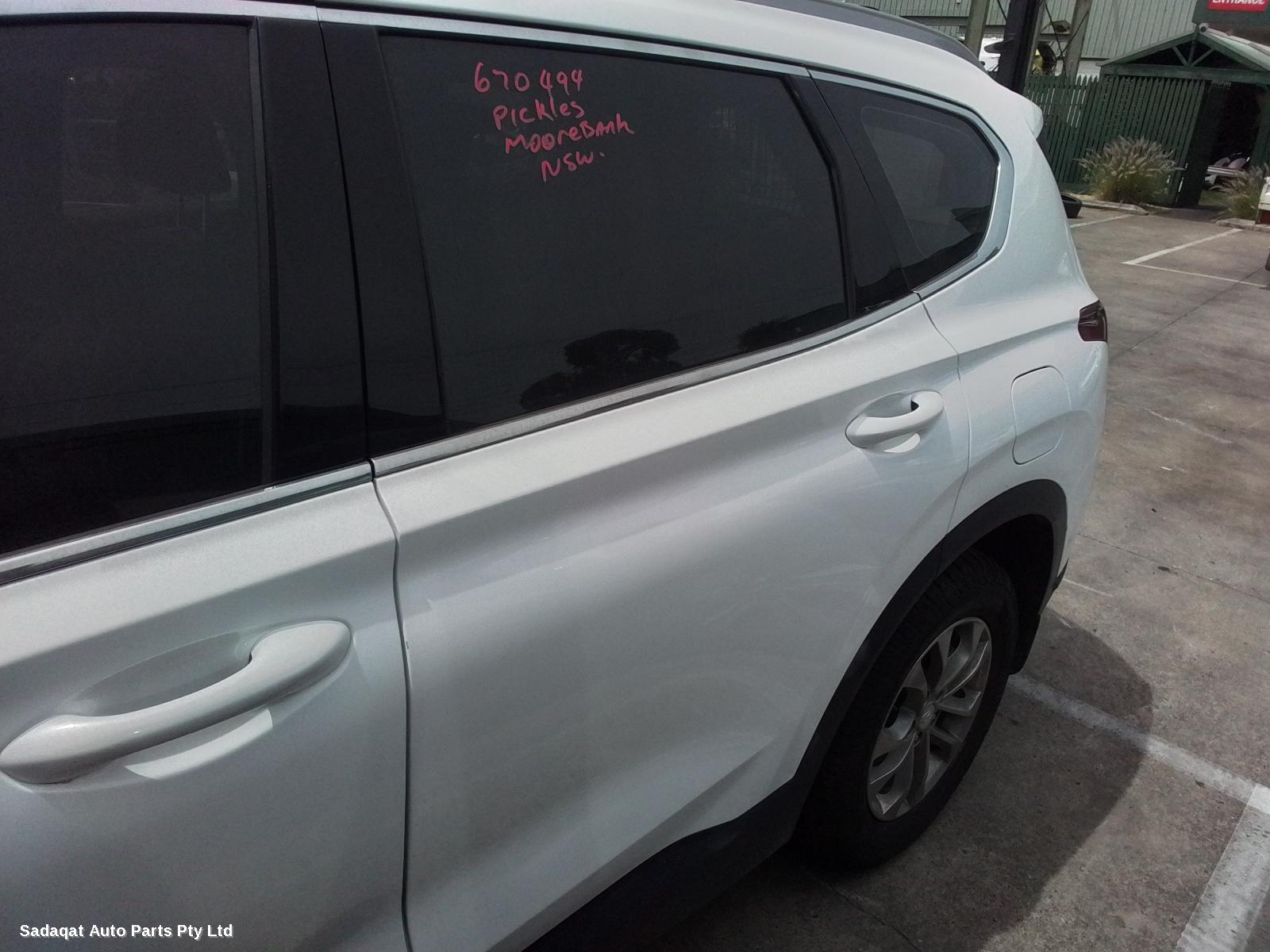 Hyundai Santa Fe Hatch Strut