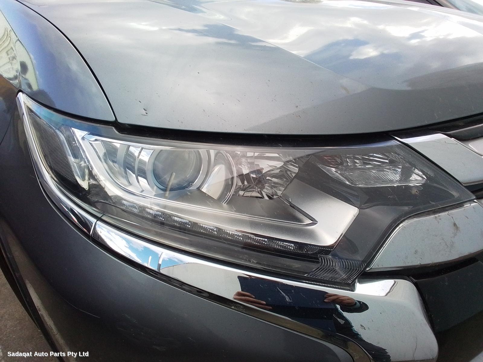 Mitsubishi Outlander Left Front Door Window