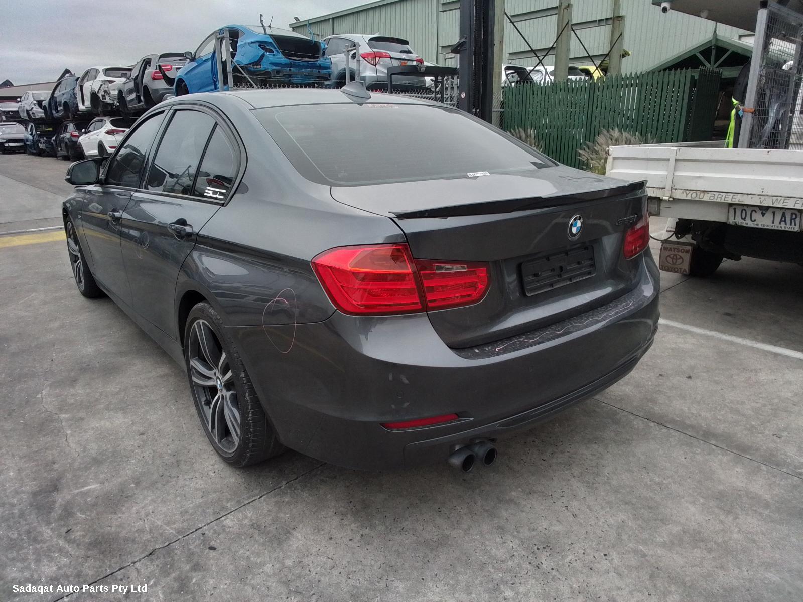 Bmw 3 Series Bonnet Lock/support