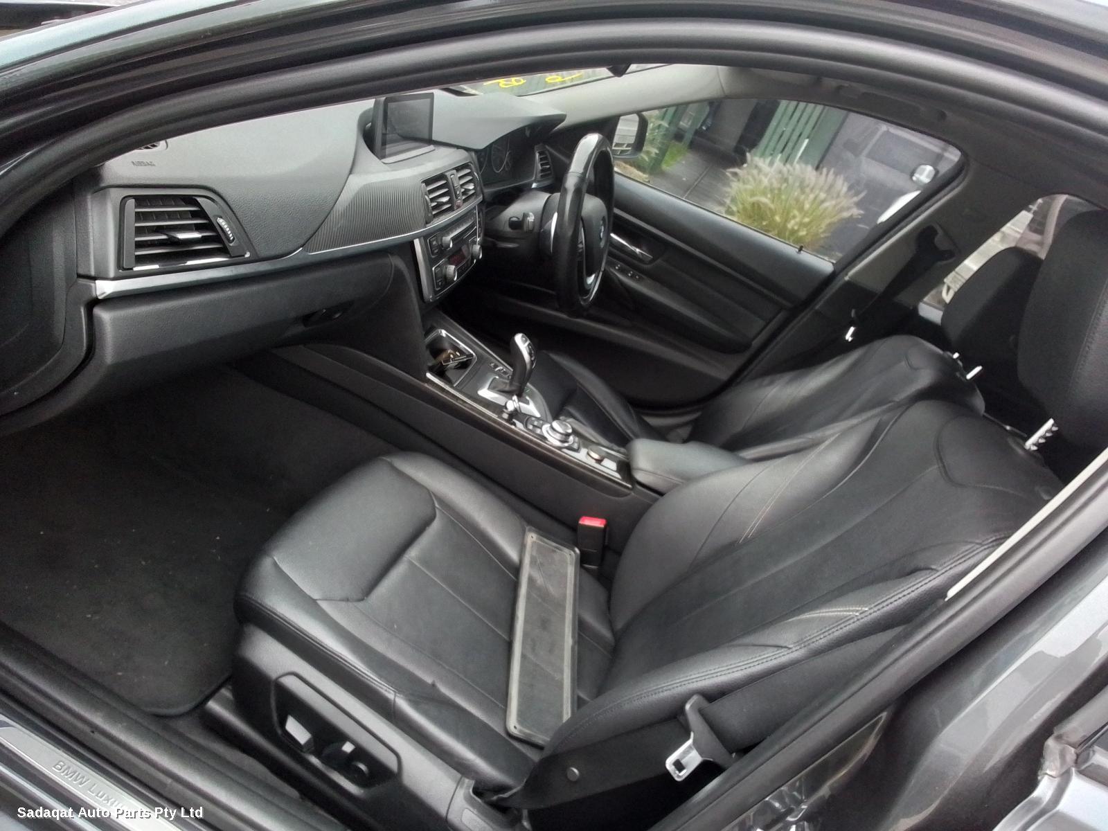 Bmw 3 Series Bonnet Lock/support