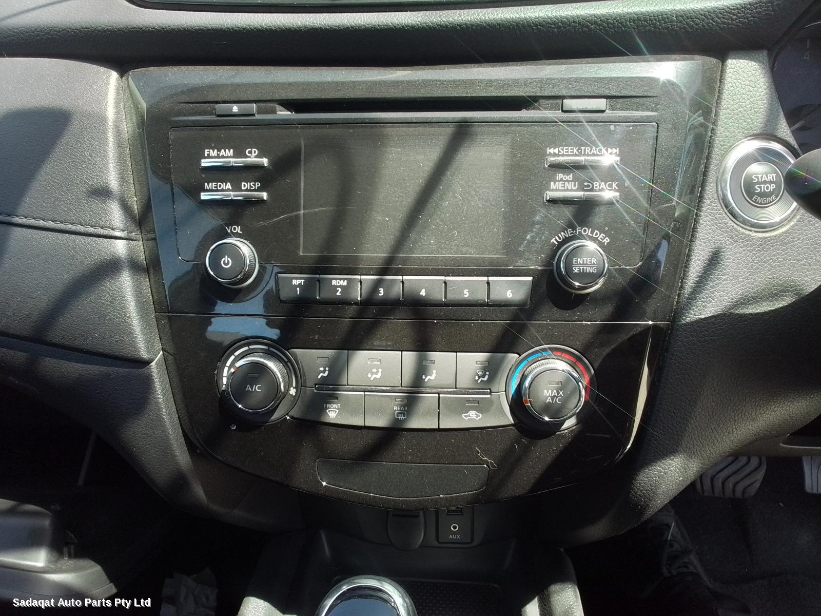 Nissan Xtrail Right Front Door