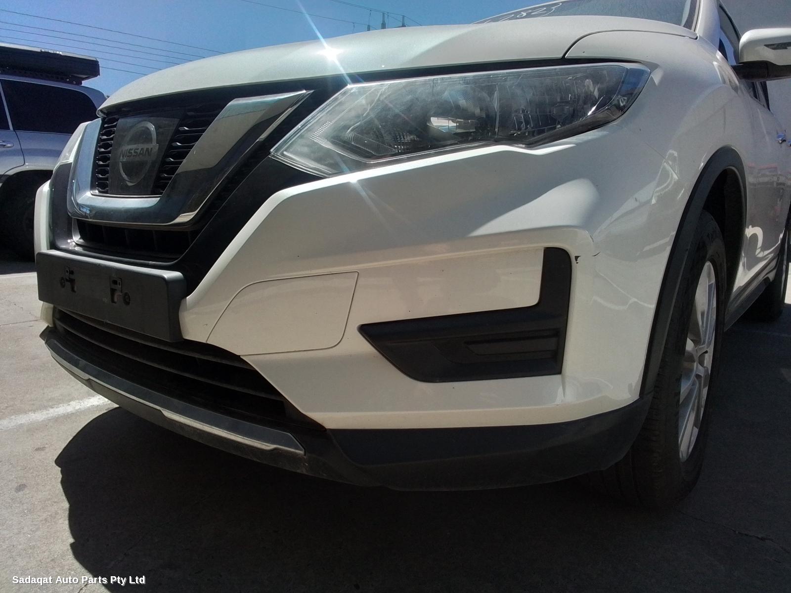 Nissan Xtrail Right Front Door