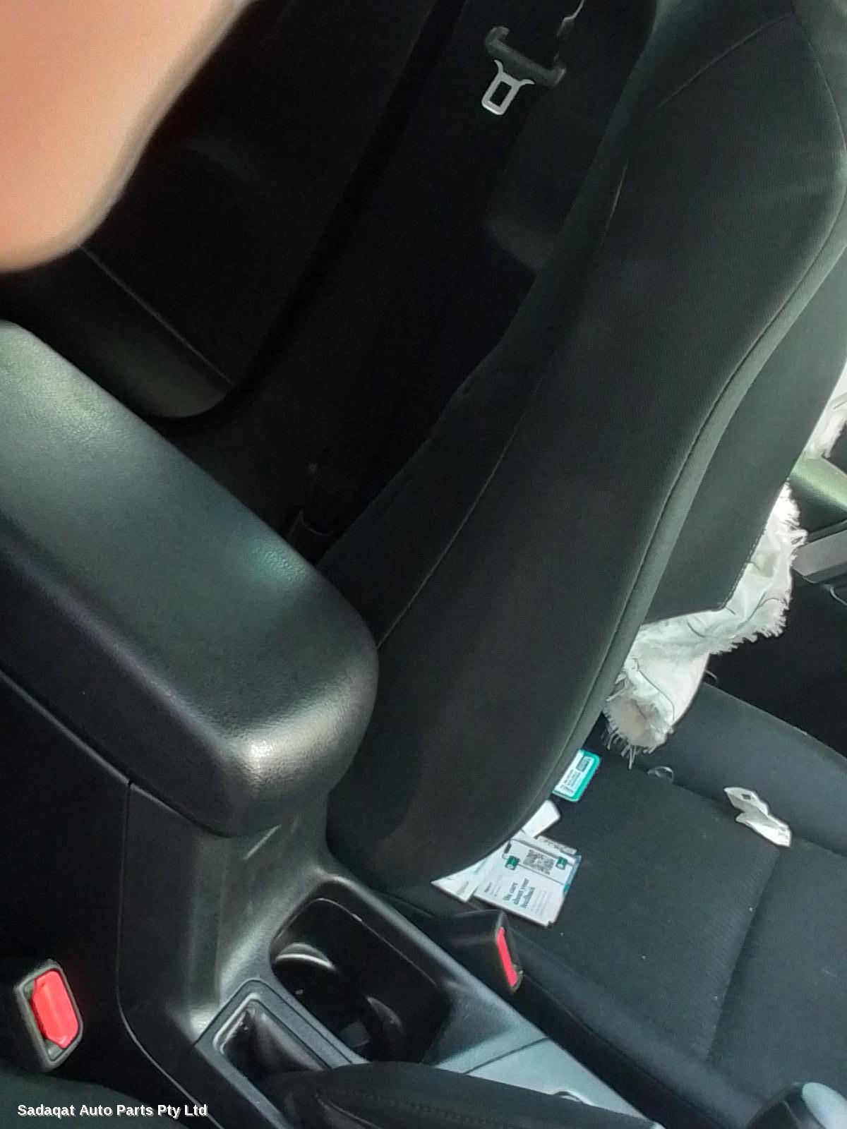 Toyota Rav4 Right Door Mirror