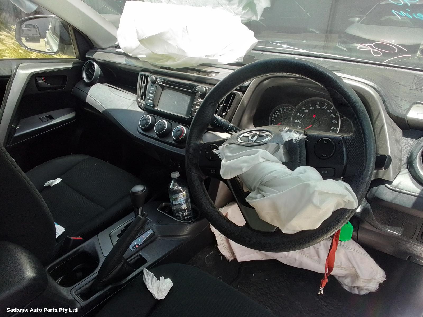 Toyota Rav4 Right Door Mirror