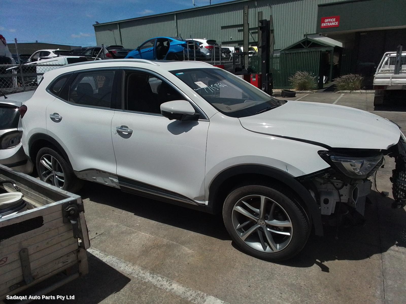 Mg Hs Right Front Door Window