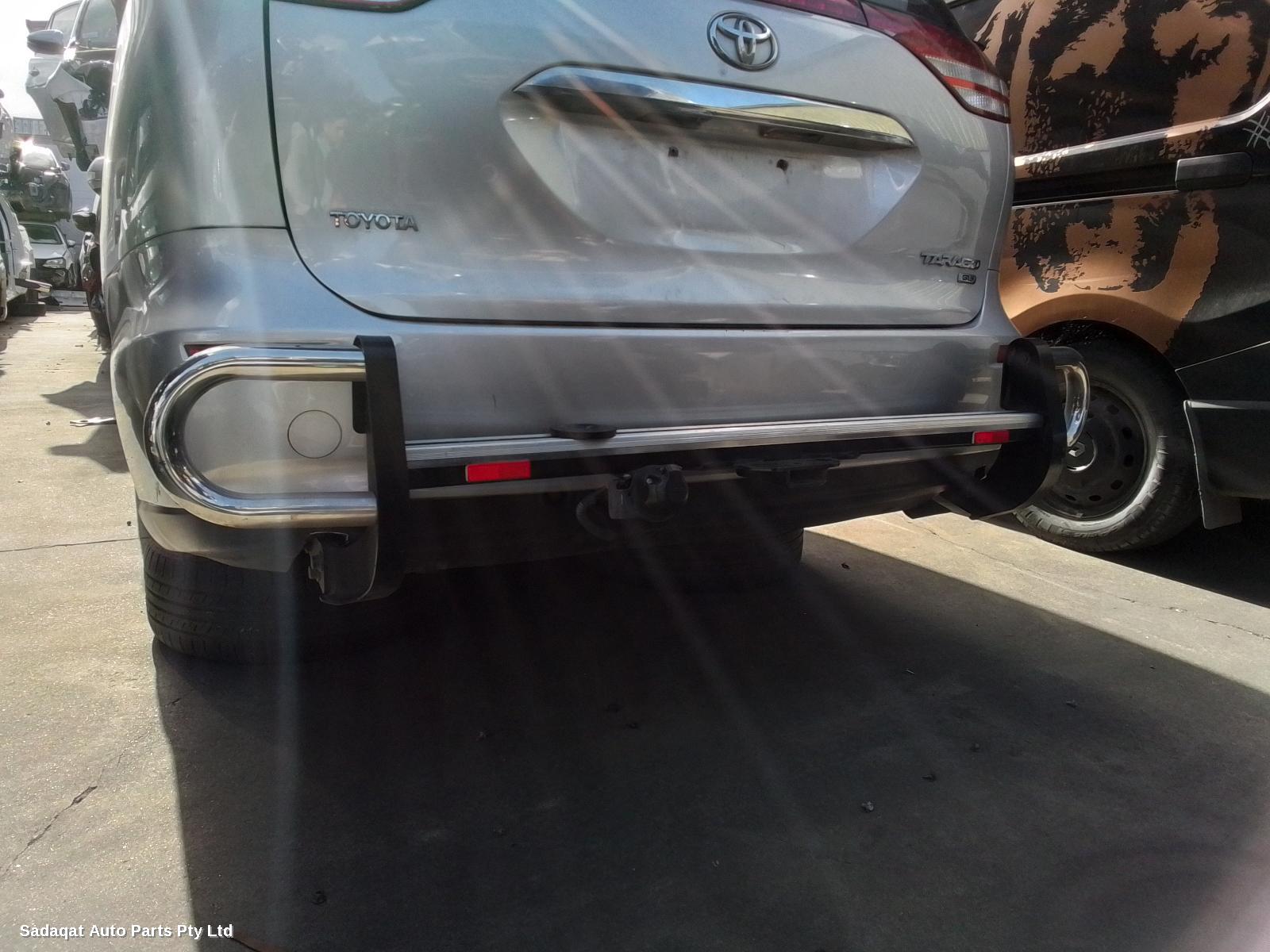 Toyota Tarago Right Headlamp