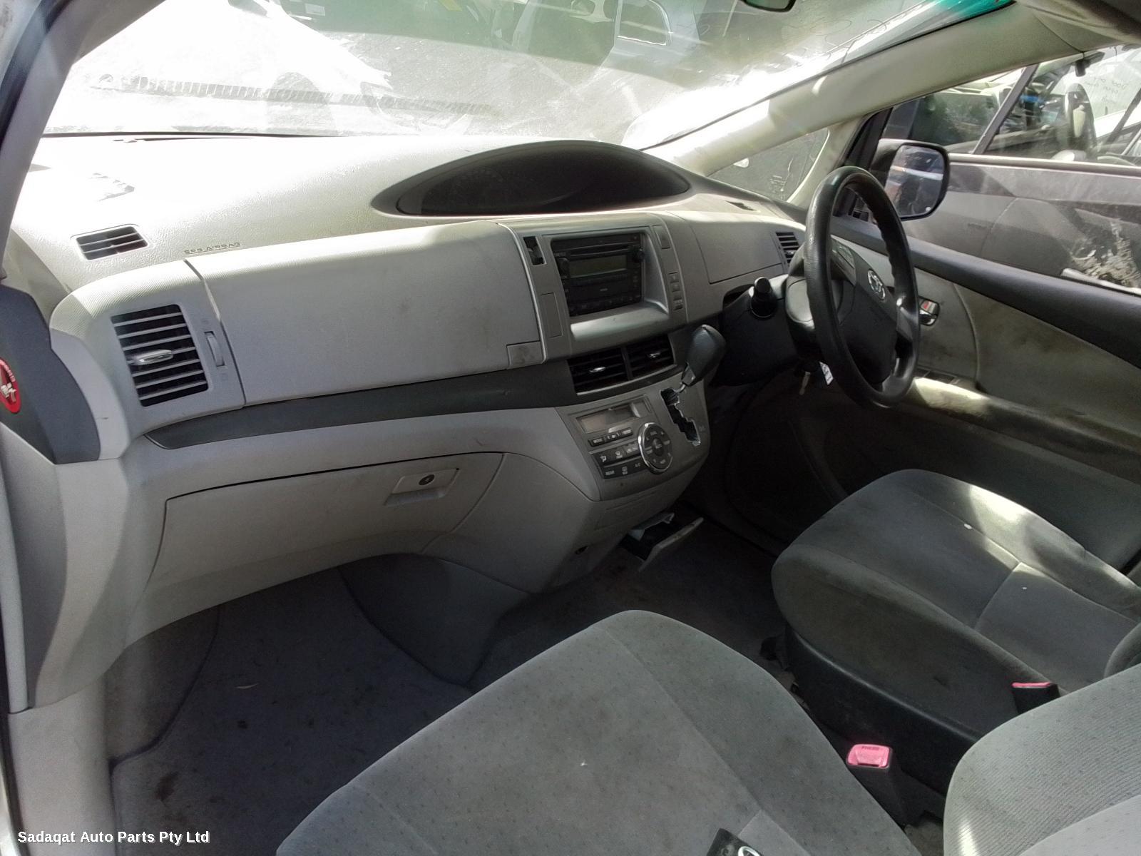 Toyota Tarago Right Headlamp