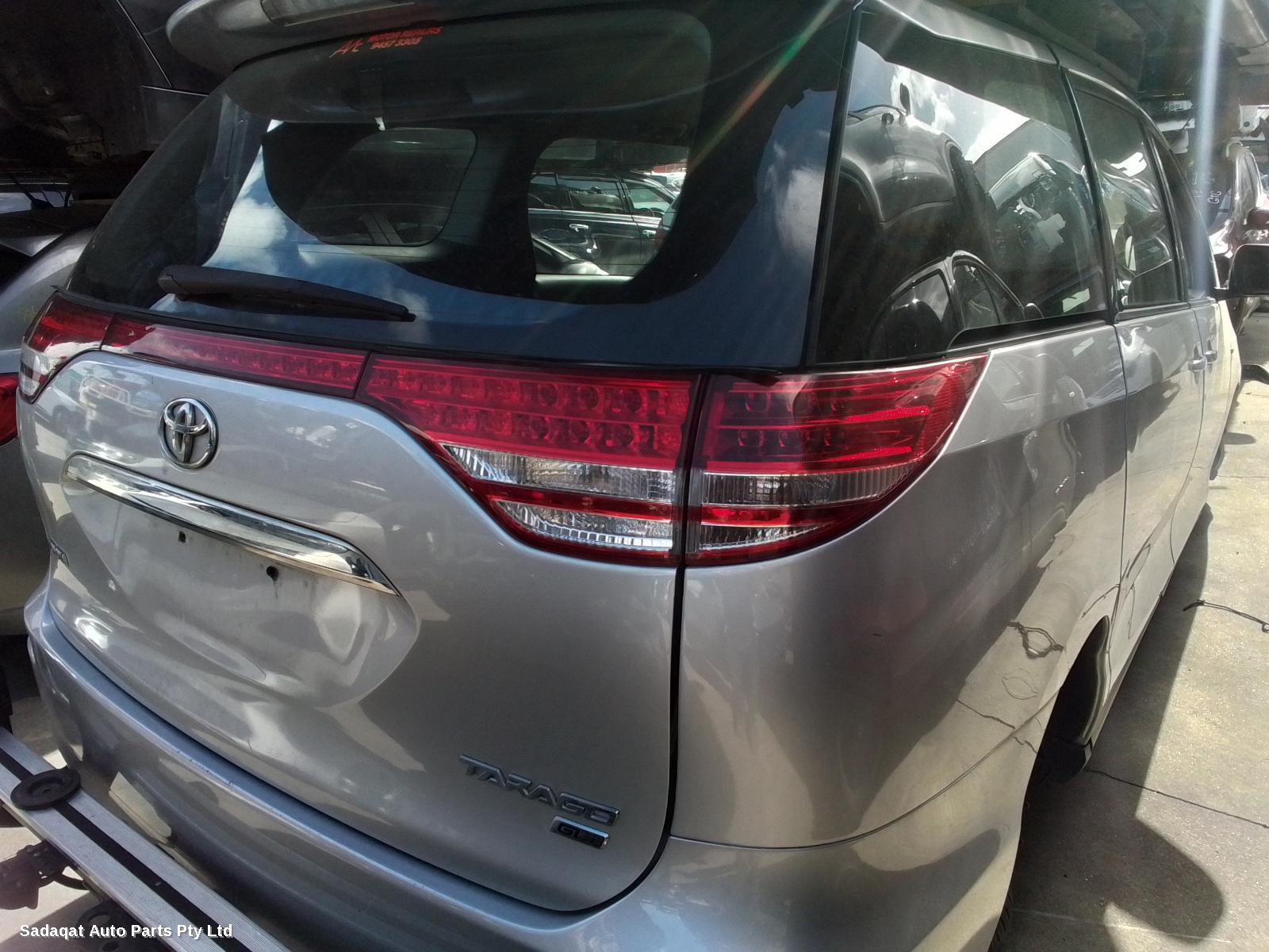 Toyota Tarago Right Headlamp