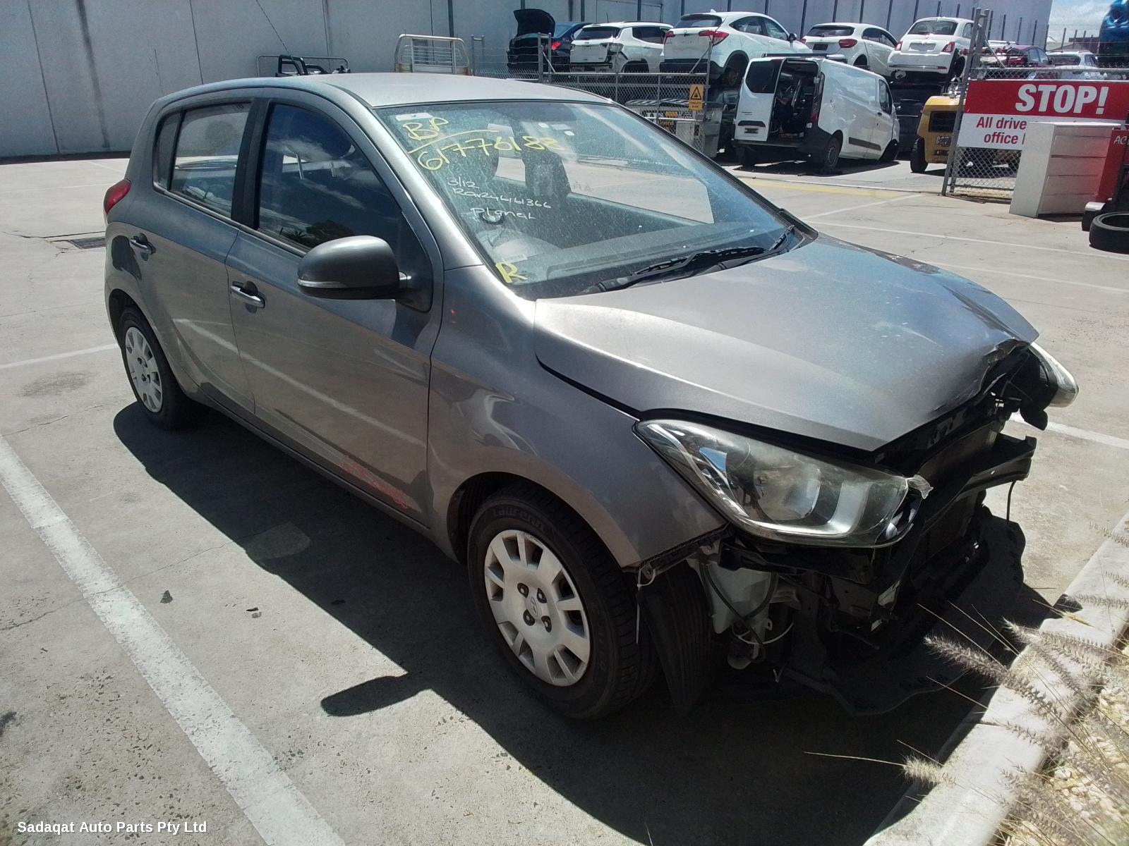 Hyundai I20 Right Door Mirror