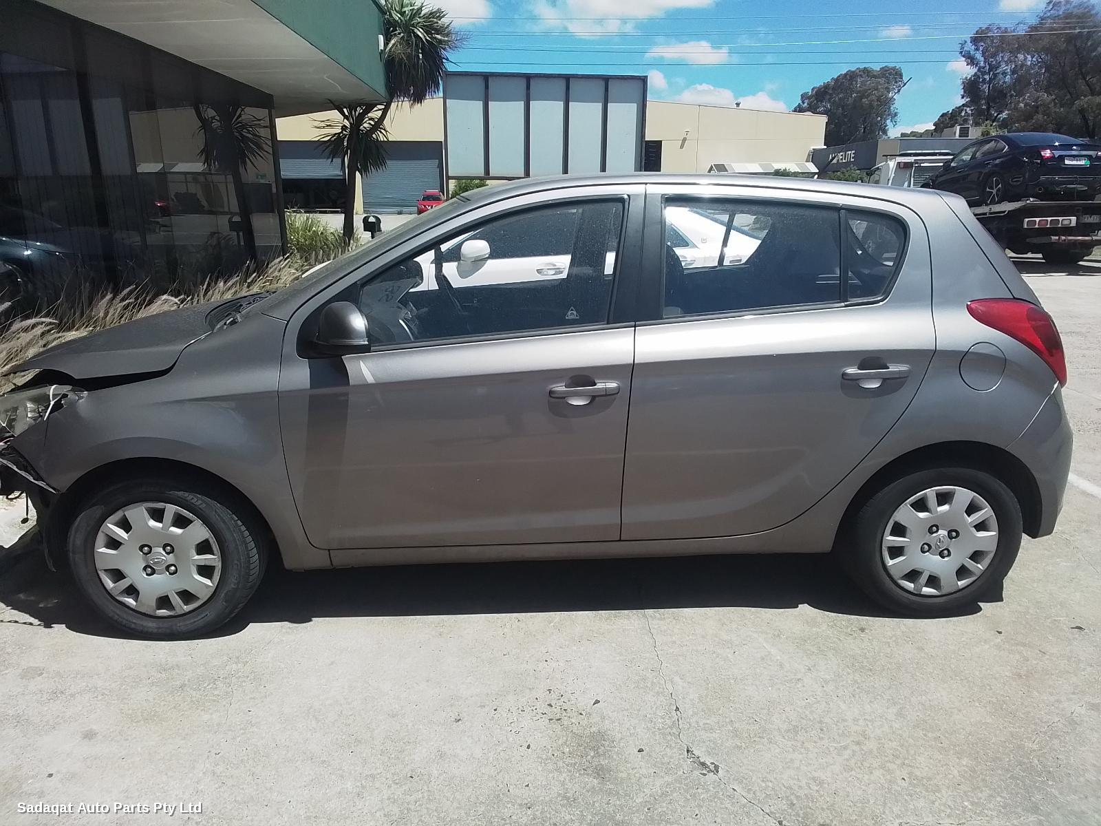 Hyundai I20 Right Door Mirror