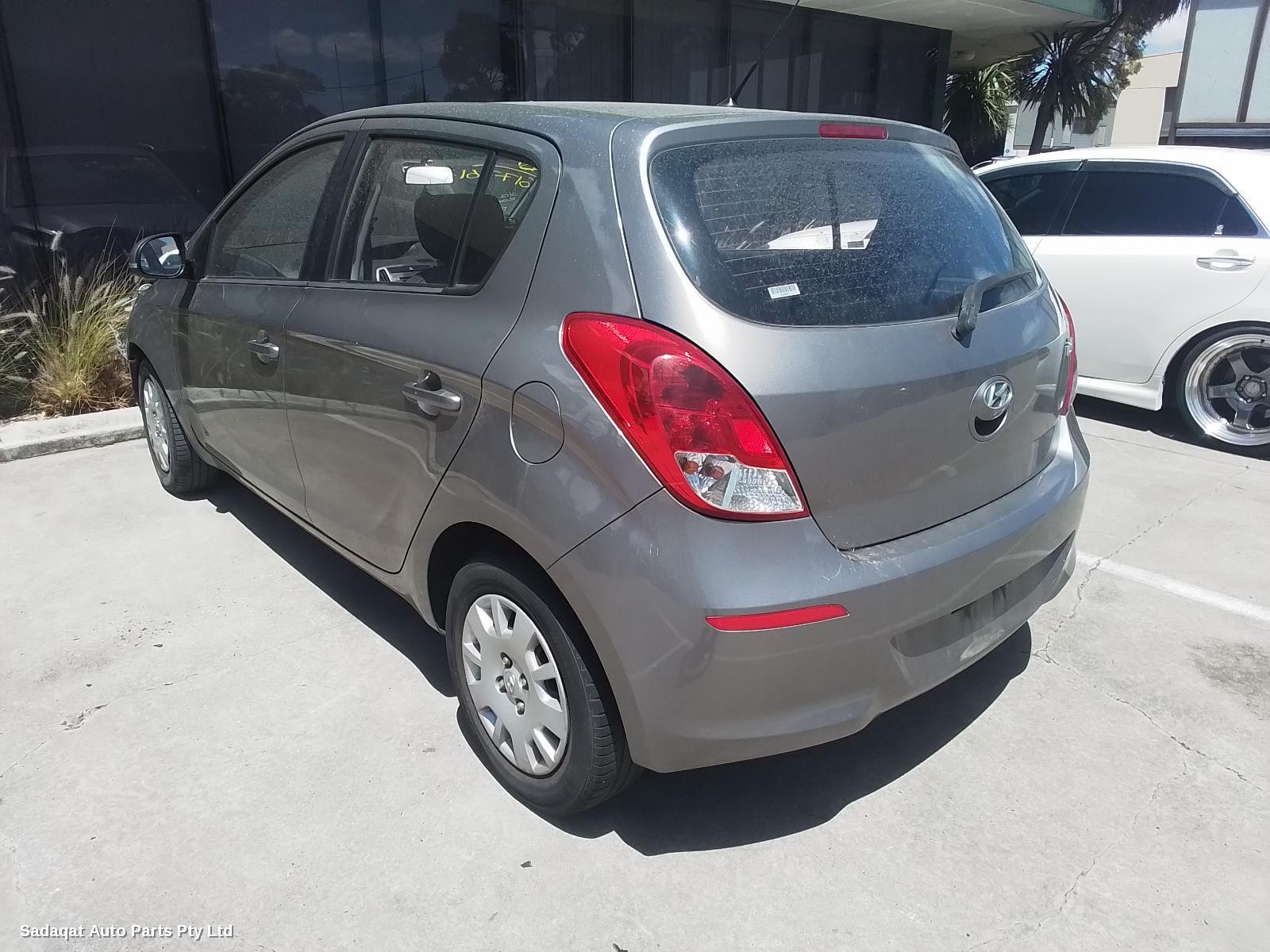 Hyundai I20 Right Door Mirror