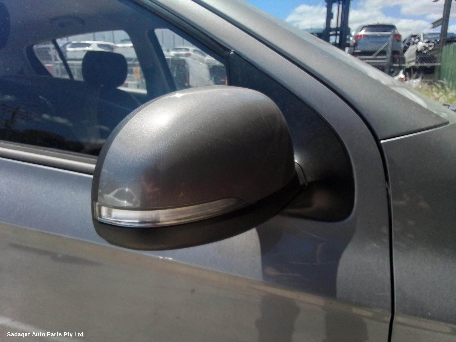 Hyundai I20 Right Door Mirror