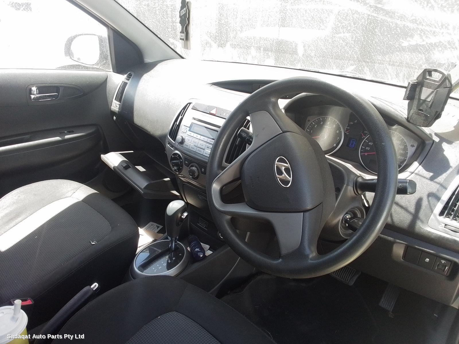 Hyundai I20 Right Door Mirror