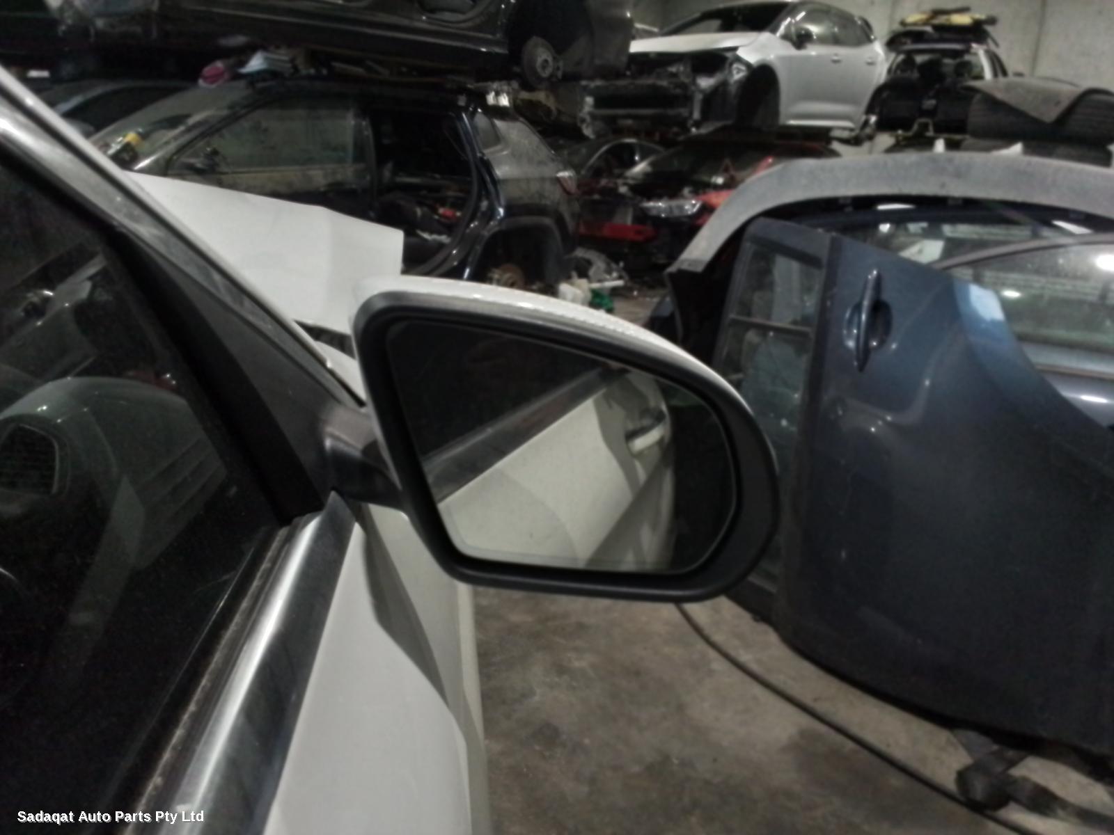 Mercedes C Class Right Guard Liner