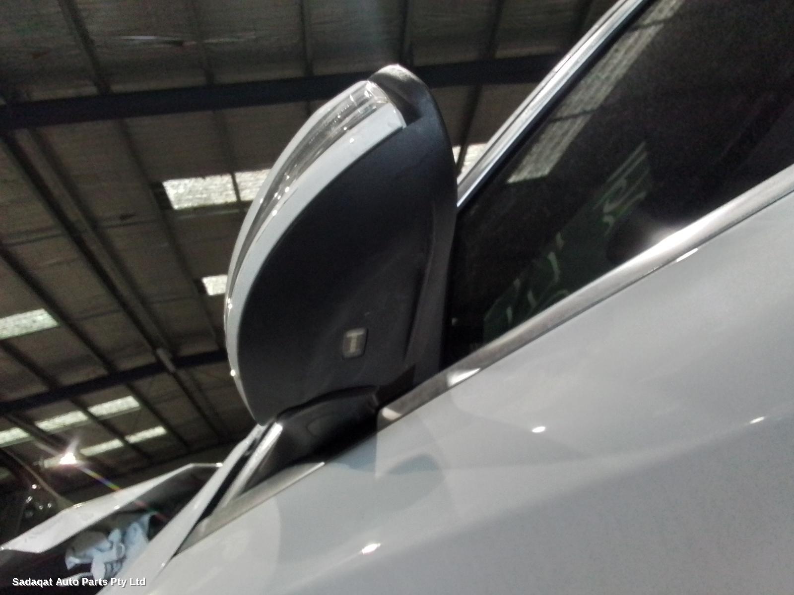 Mercedes C Class Right Guard Liner