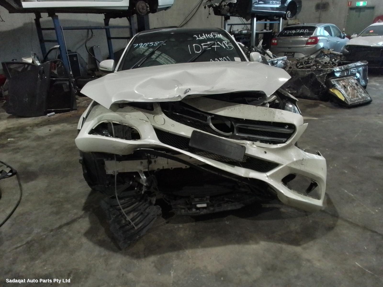 Mercedes C Class Right Guard Liner