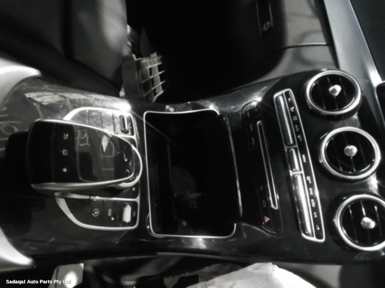 Mercedes C Class Right Guard Liner