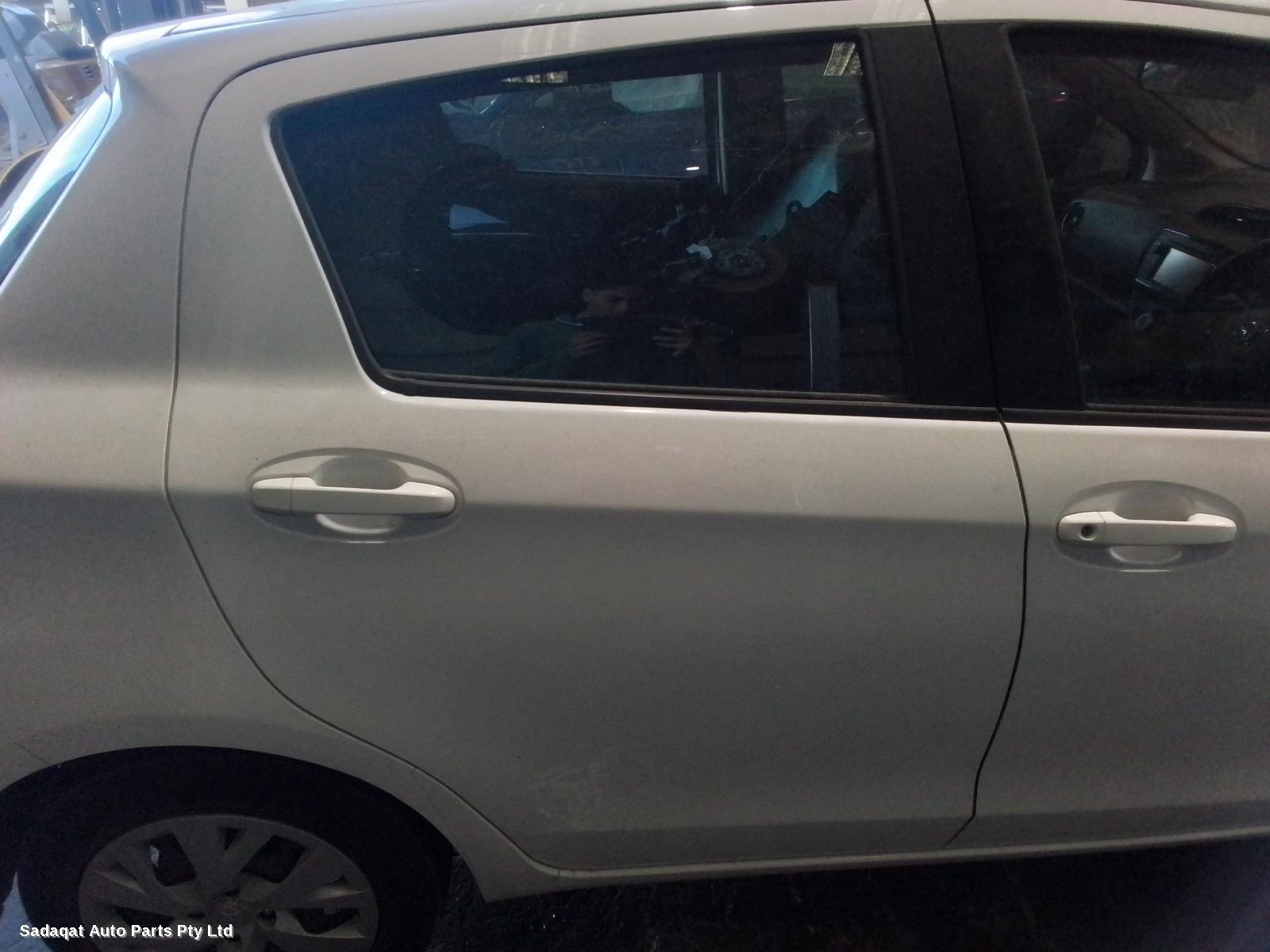 Toyota Yaris Seatbelt/stalk