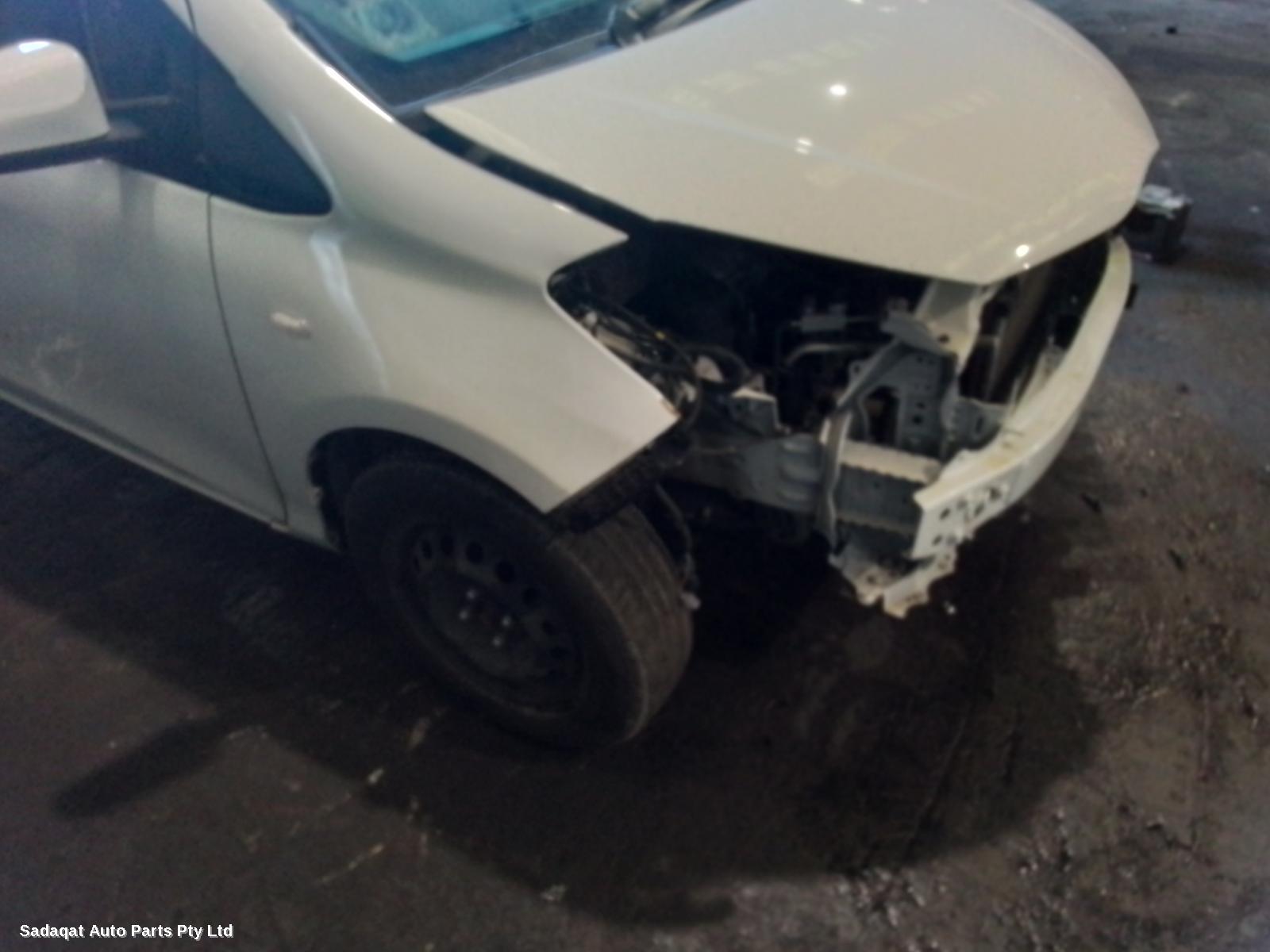 Toyota Yaris Seatbelt/stalk