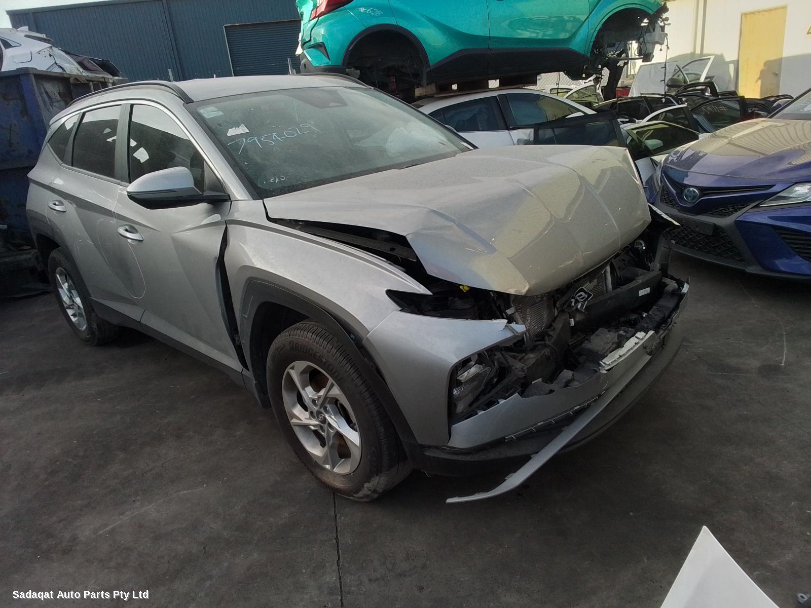 Hyundai Tucson Rear Garnish