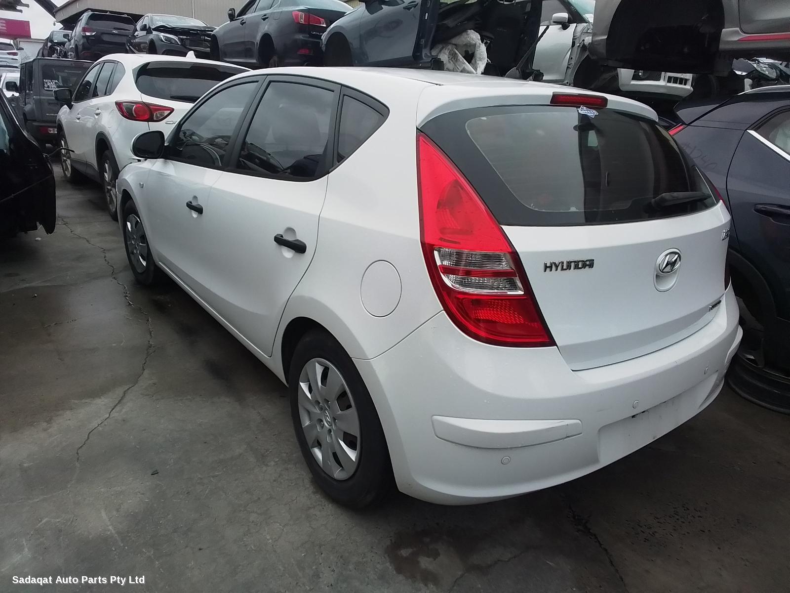 Hyundai I30 Left Door Mirror