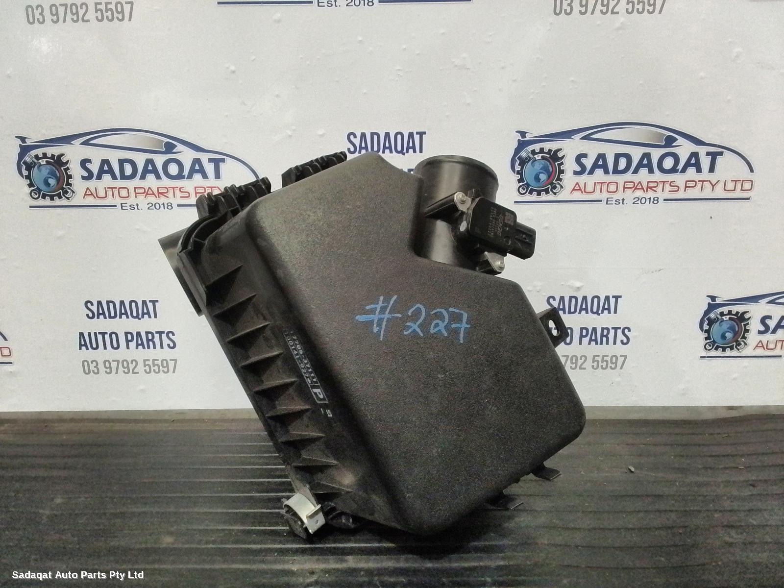 Toyota Corolla Air Cleaner/box